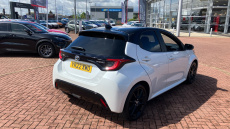 Toyota Yaris 1.5 Hybrid Dynamic 5dr CVT Hybrid Hatchback